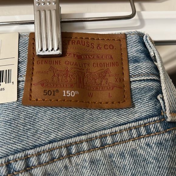 LEVIS 501 Patchwork Flower High Rise Straight Leg Jeans NWT - Picture 16 of 16